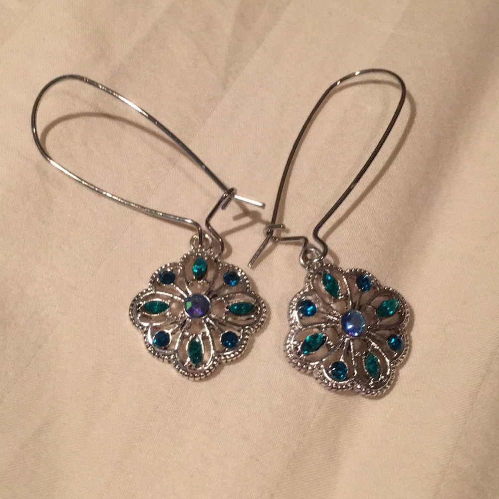 Hanging earrings